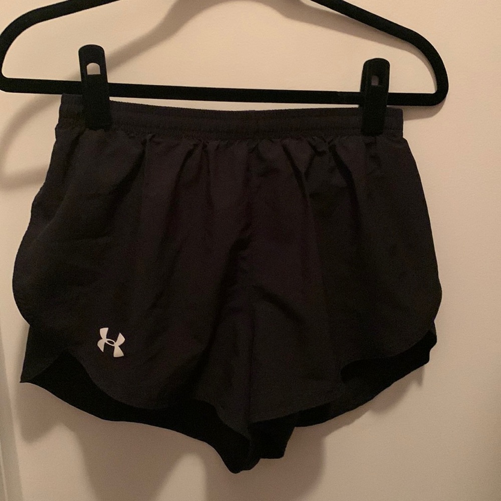 Under Armour : Women’s Shorts with built in lining:Size Medium:Wore only twice